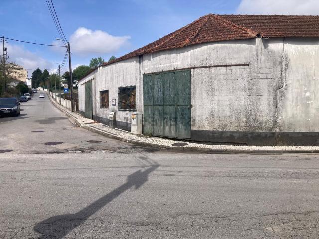 Armazém alugar em Oliveira De Azeméis, Aveiro