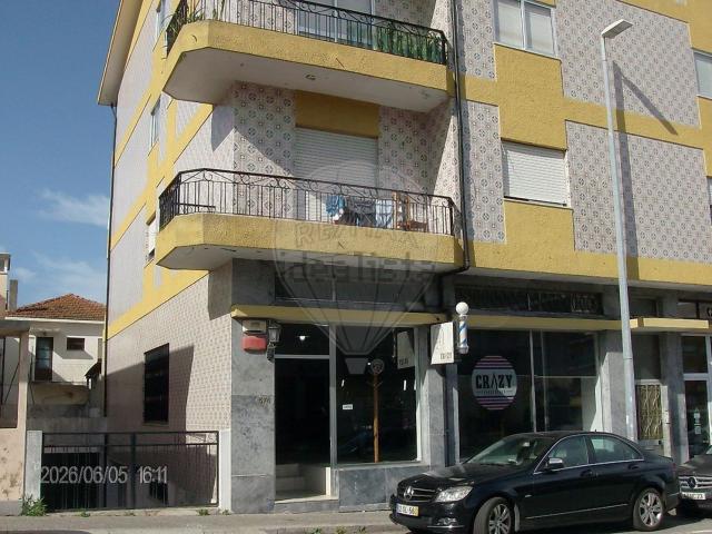 Loja venda em Gondomar, Porto