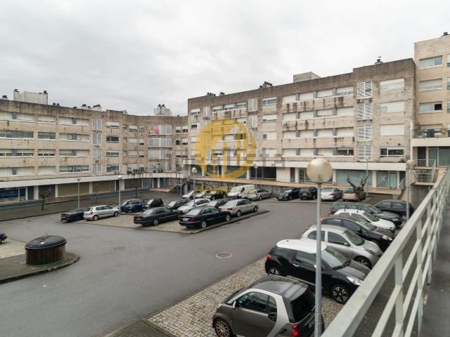 Loja venda em Coelheira, Gondomar