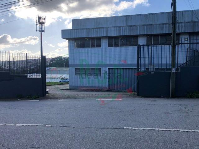 Armazém alugar em Silveirinhos, Gondomar