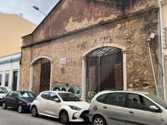 Armazém venda em Faro