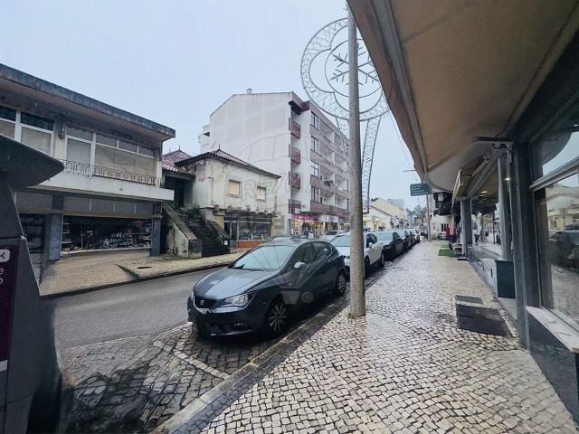 Loja venda em Lomba de Égua, Ourém