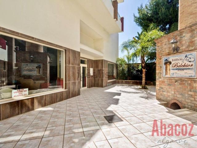 Loja venda em Corgos, Ferragudo