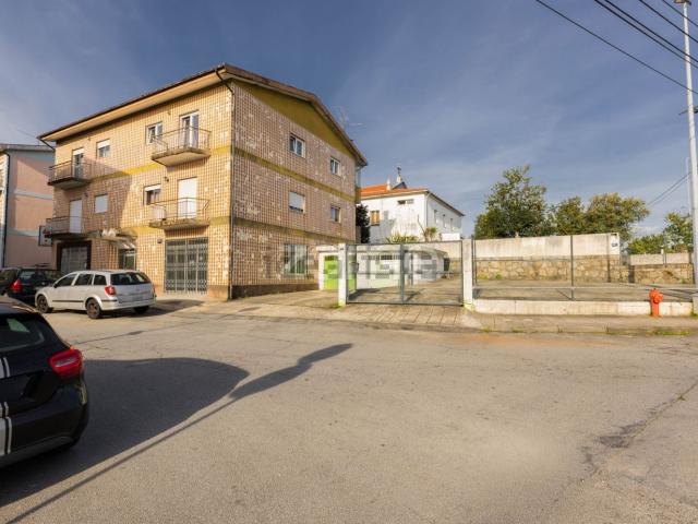 Loja venda em Ferreiros e Gondizalves, Braga