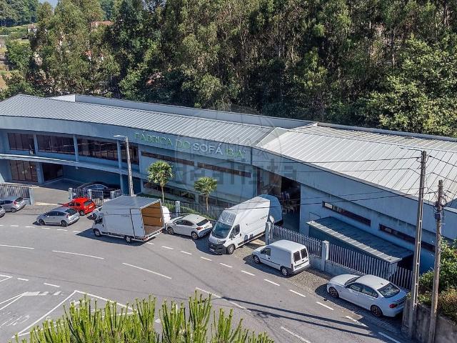 Armazém venda em Figueiró, Porto