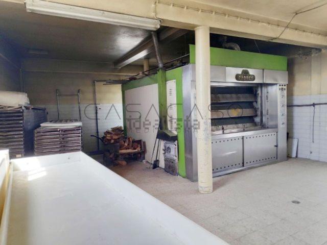 Armazém alugar em Setúbal