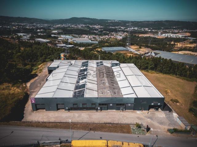Armazém alugar em Bitarães, Porto