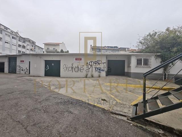 Armazém venda em Glória e Vera Cruz, Aveiro
