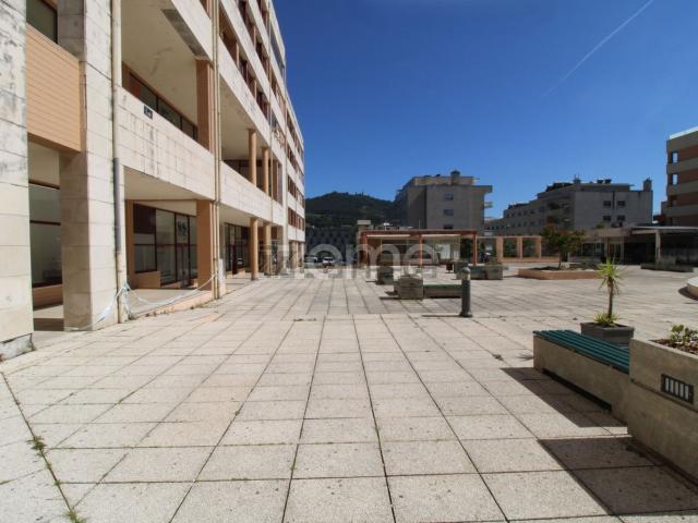 Loja venda em Guimarães, Braga