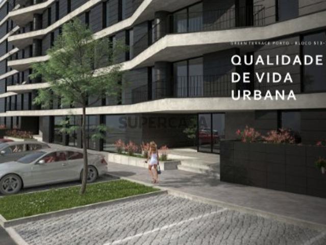 Armazém venda em Porto