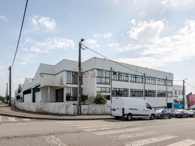 Armazém venda em Vila Nova De Gaia, Porto