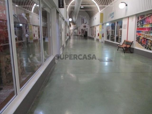 Armazém venda em Benavente