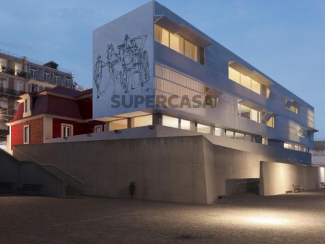 Armazém venda em Lisboa