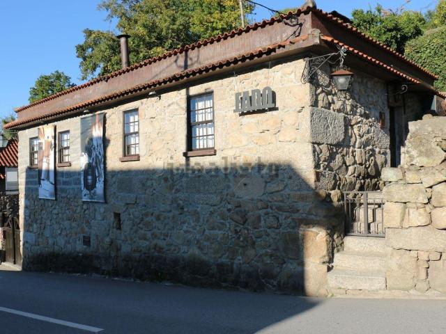 Loja venda em Felgueiras, Porto