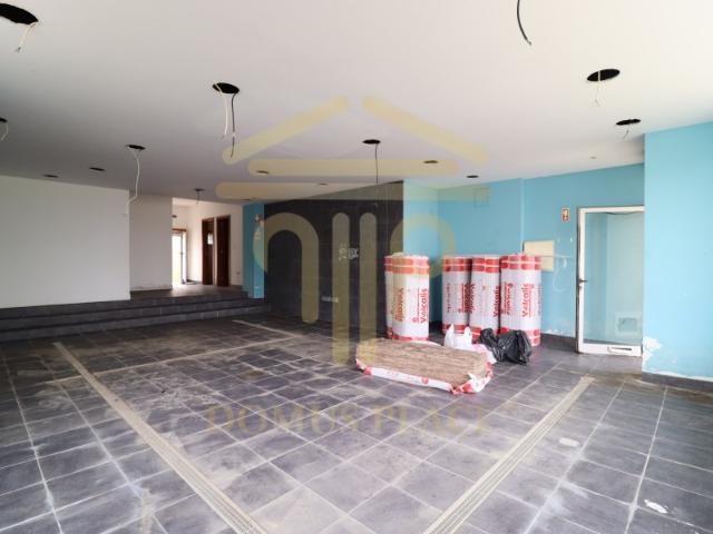 Loja alugar em Santa Cruz Do Bispo, Porto