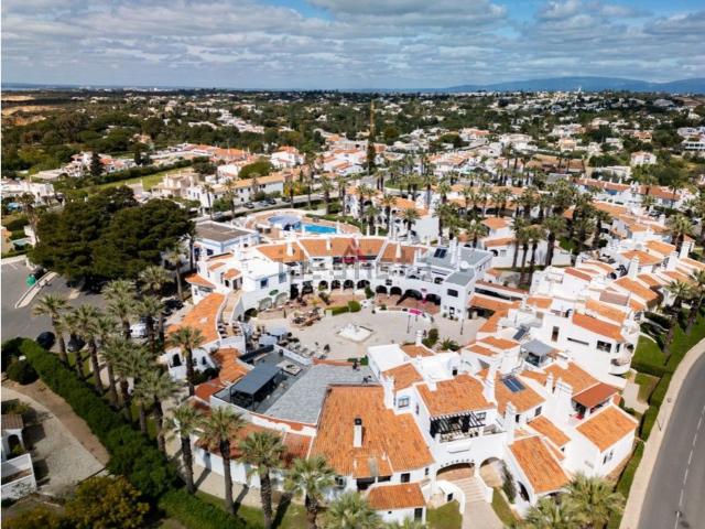 Ponto Comercial venda em Carvoeiro, Lagoa, Mato Serrão