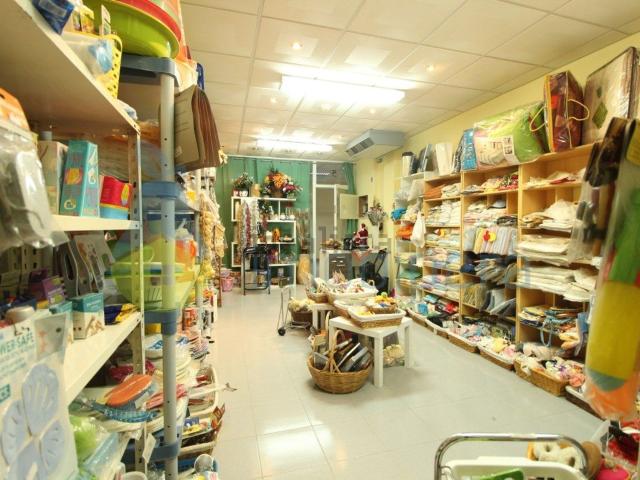 Ponto Comercial venda em Carvoeiro, Lagoa, Vale Covo