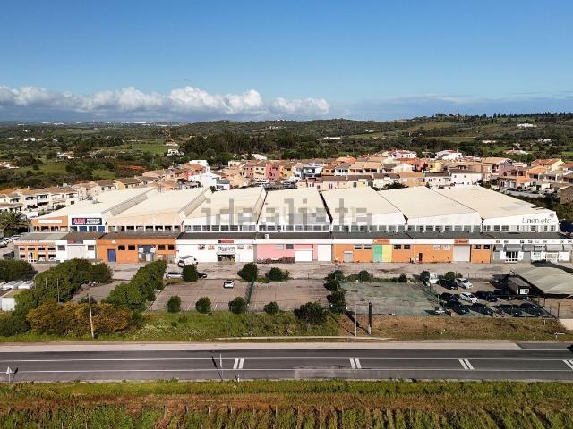 Armazém venda em Chinicato, Lagos