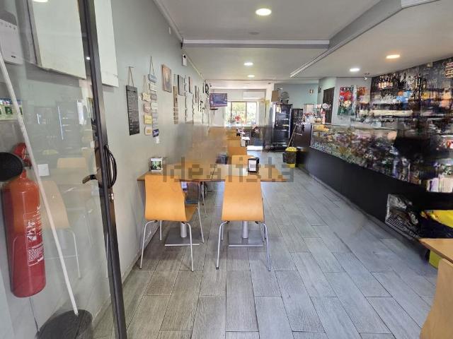 Loja venda em Quinta do Americano, Almada