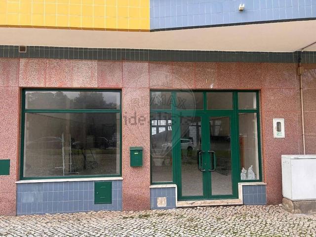Loja venda em Almada, Setúbal