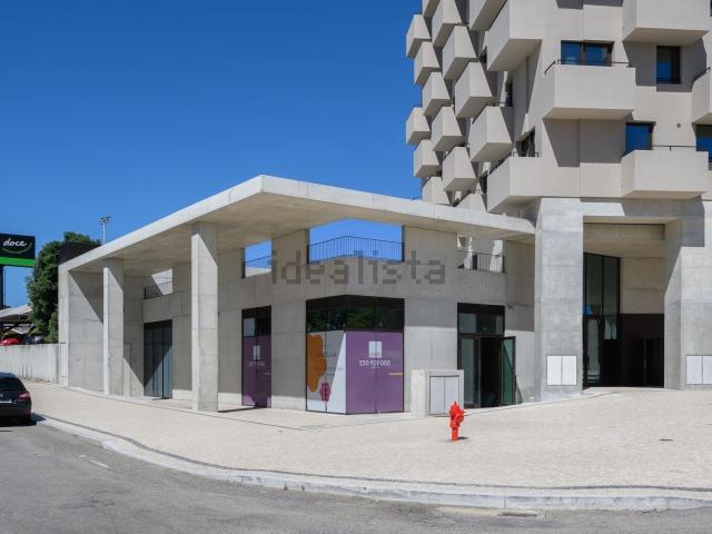 Loja alugar em Porto