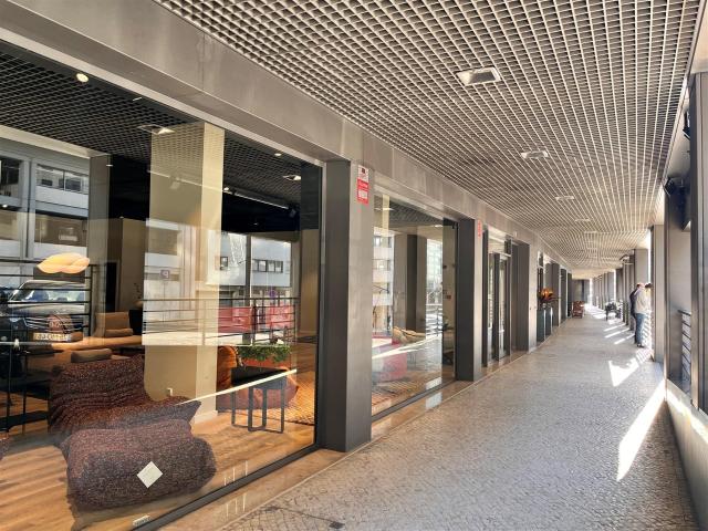 Loja venda em Estrela, Lisboa