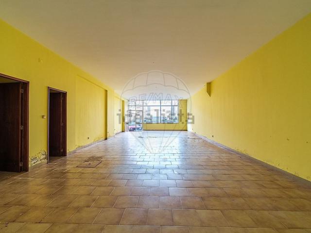Loja venda em São José de São Lázaro, Braga