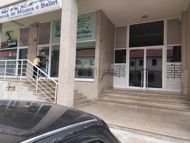 Loja venda em Lordelo, Paredes