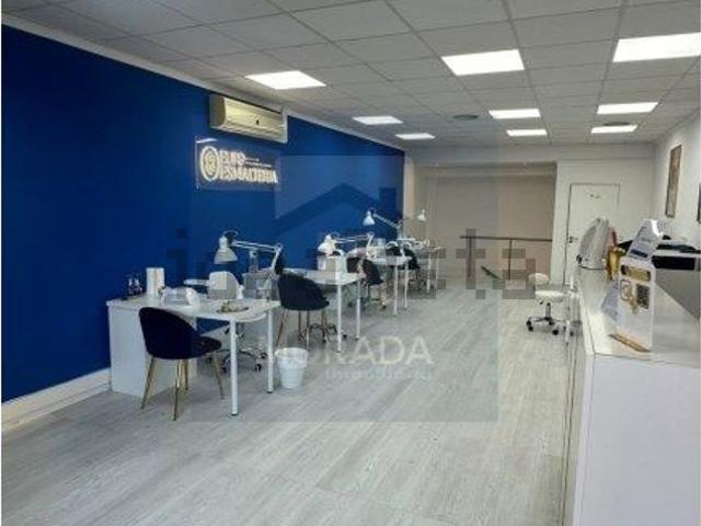 Loja alugar em Porto, Lordelo Do Ouro