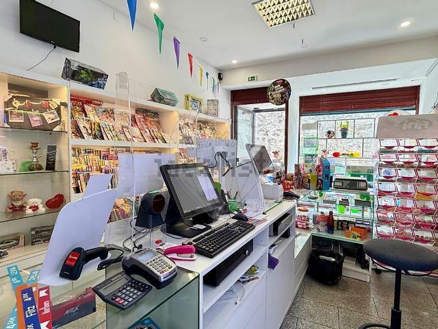 Loja venda em Porto, Lordelo Do Ouro