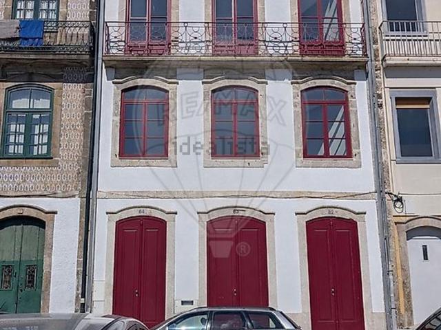 Loja alugar em Porto, Lordelo Do Ouro