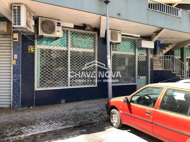 Loja venda em Santiago Dos Velhos, Lisboa
