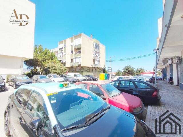 Loja venda em Marzagão, Loures