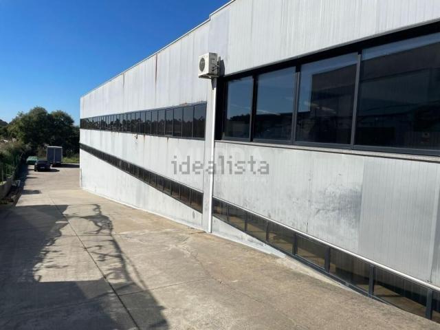 Armazém alugar em Santa Maria Da Feira, Aveiro