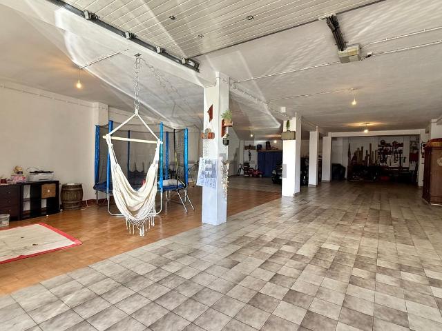 Armazém venda em Santa Maria Da Feira, Aveiro