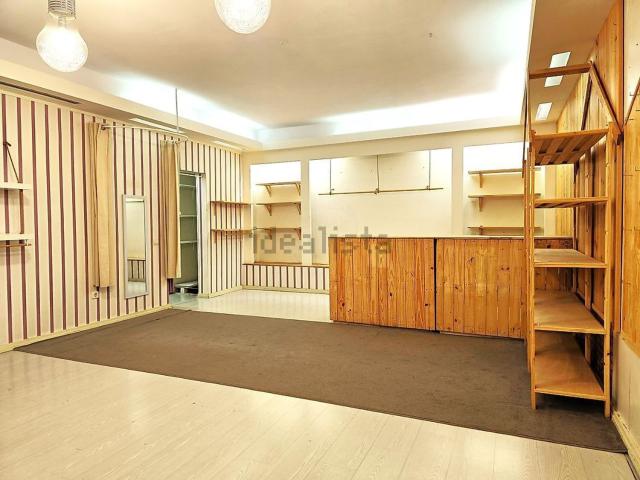 Loja venda em Garrida, Gavião