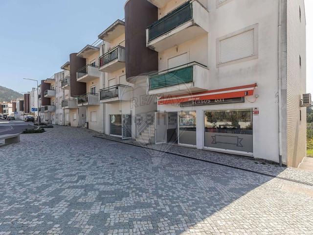 Loja venda em Mealhada, Aveiro