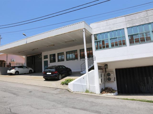 Armazém venda em Lousada, Porto