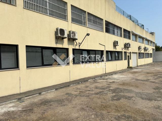 Armazém venda em Vila Nova De Gaia, Porto