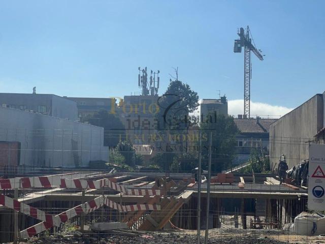 Loja venda em Laborim, Vila Nova de Gaia