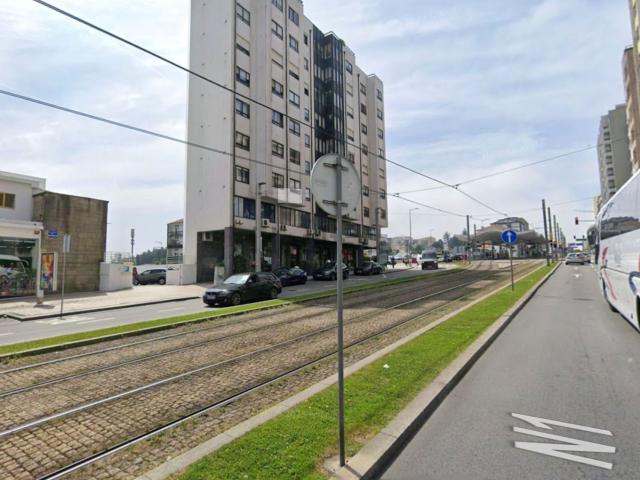 Loja venda em Laborim, Vila Nova De Gaia