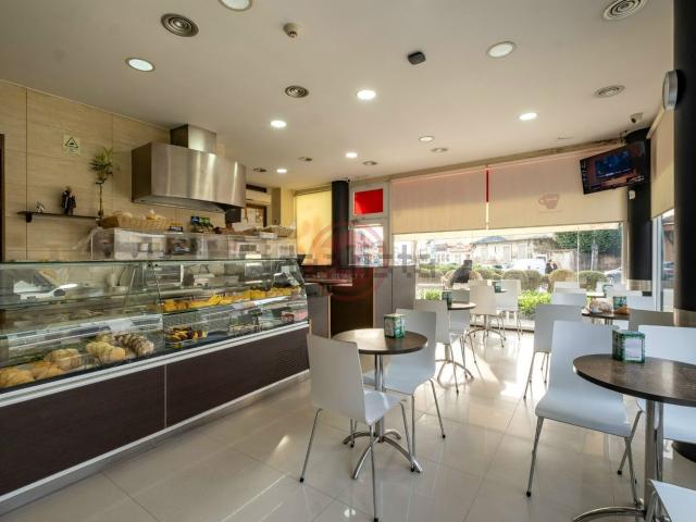 Loja alugar em Mafamude, Vila Nova De Gaia