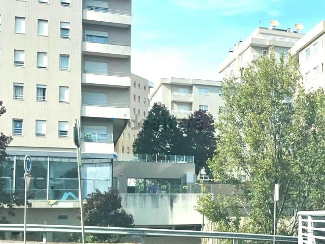 Loja venda em Vila Nova De Gaia, Porto