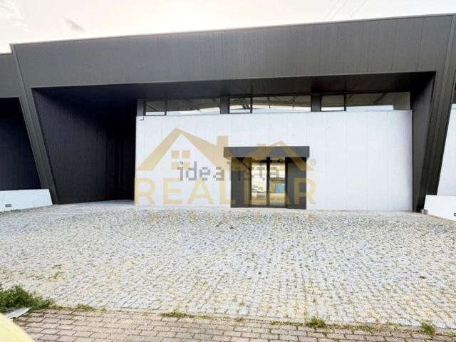 Armazém venda em Arcozelo, Braga