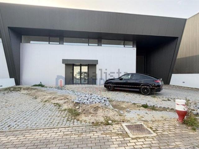 Loja venda em Arcozelo, Braga