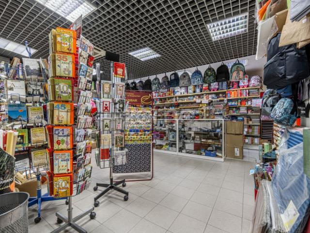 Loja alugar em Felgueiras, Porto