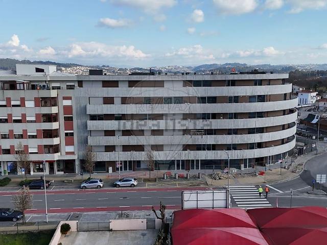 Loja venda em Felgueiras, Porto
