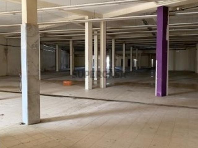 Armazém venda em Marinha Grande, Leiria