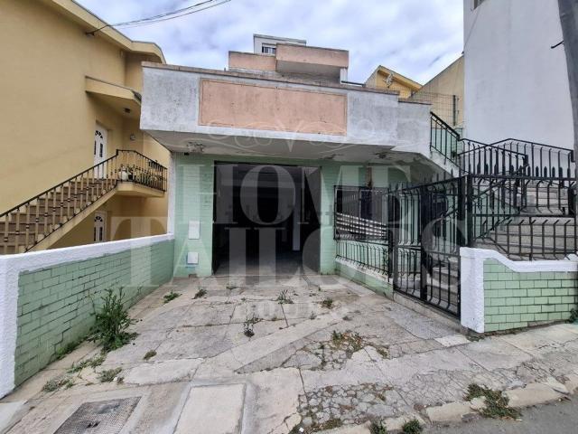 Armazém venda em Regadio, Porto