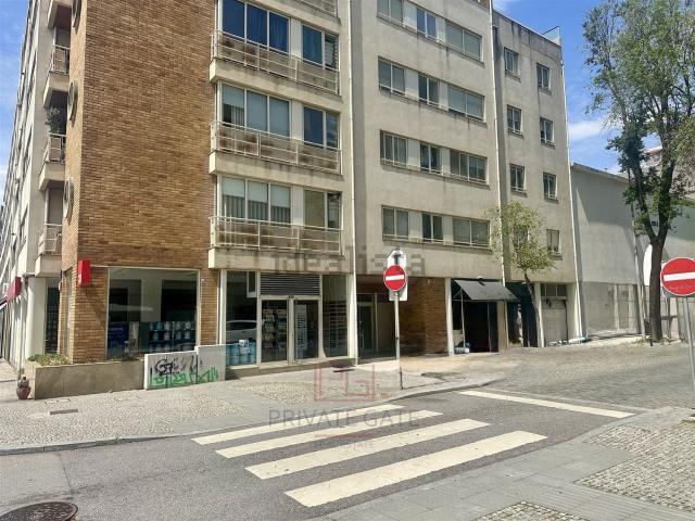 Loja venda em Porto